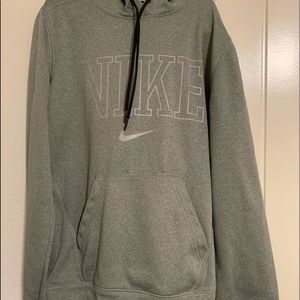 Women’s Nike sweatshirt 🧘🏻‍♀️